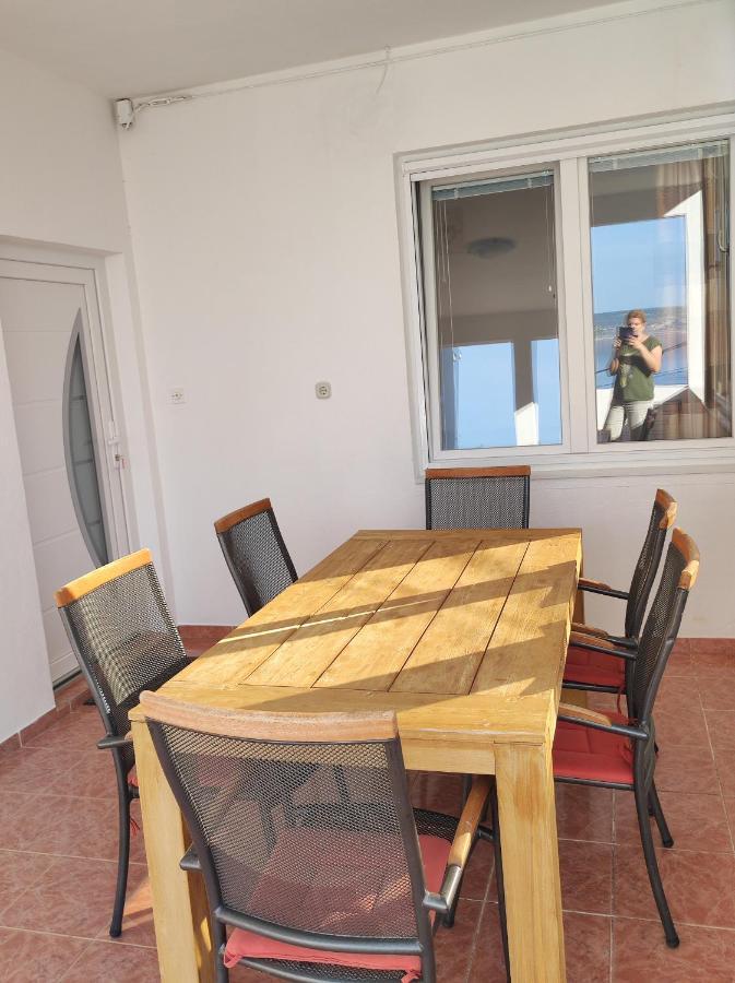 Apartments Veni Up Starigrad Paklenica Exterior foto