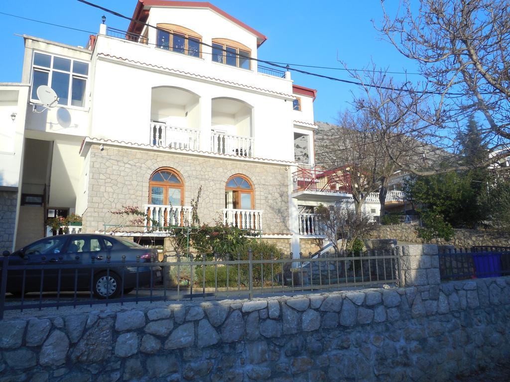 Apartments Veni Up Starigrad Paklenica Exterior foto