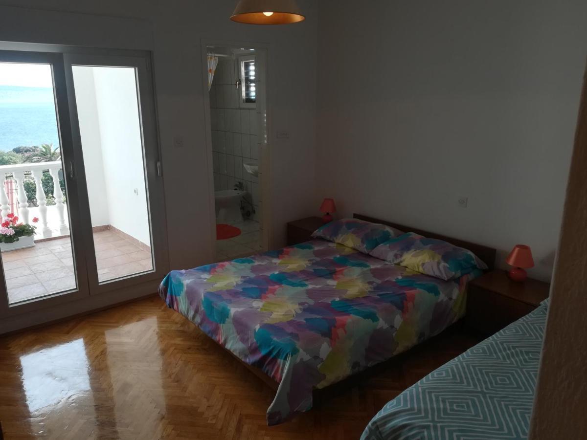 Apartments Veni Up Starigrad Paklenica Exterior foto
